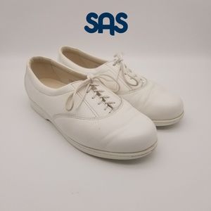 SAS Comfort Shoes Walking  Sz 7.5 WW Double Wide